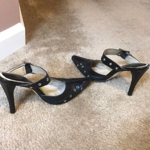Nine West pumps